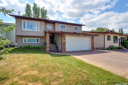 1699 Allbright Cres, Prince Albert, SK, S6V7C3 | Card Image