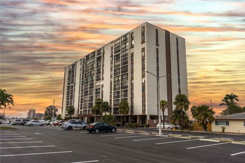 803-255 Dolphin Pt, CLEARWATER BEACH, FL, 33767-2119 | Card Image
