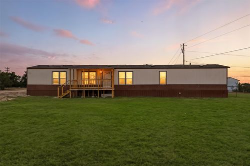 3210 Robinhood Dr, Granbury, TX, 76048-3563 | Card Image