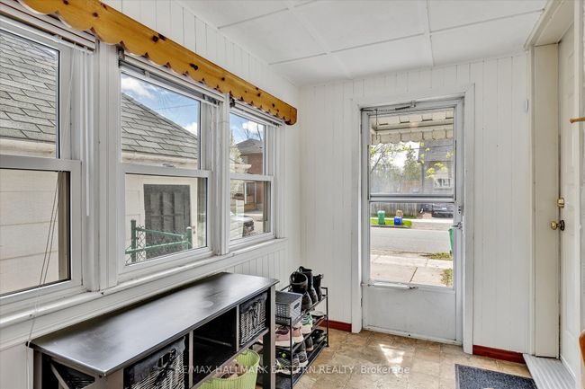 706 Monaghan Rd, House other with 3 bedrooms, 1 bathrooms and 2 parking in Peterborough ON | Image 27