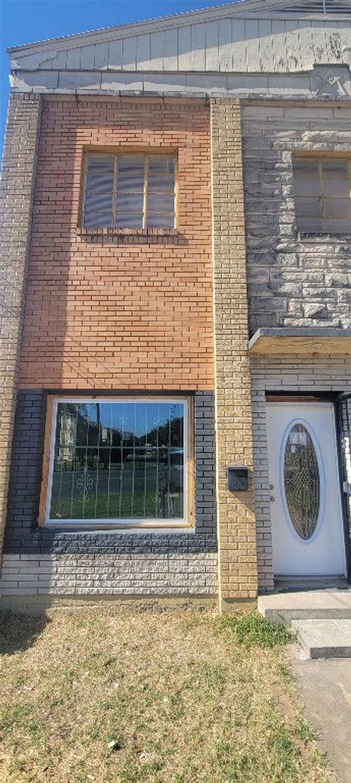 ste-a-1154 Angelina St, Austin, TX, 78702-2058 | Card Image