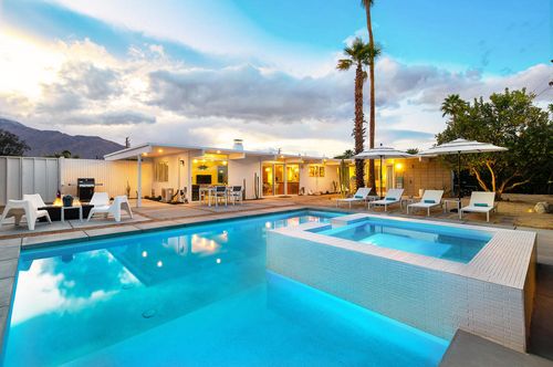 2070 E Nicola Rd, Palm Springs, CA, 92262 | Card Image