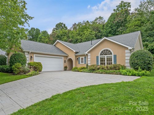 63 Stonebridge Dr, Asheville, NC, 28805-1463 | Card Image