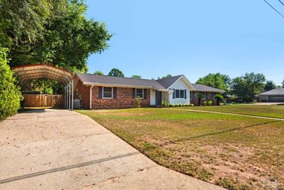 4120 Cherry Laurel Dr, House other with 4 bedrooms, 2 bathrooms and 4 parking in Pensacola FL | Image 2