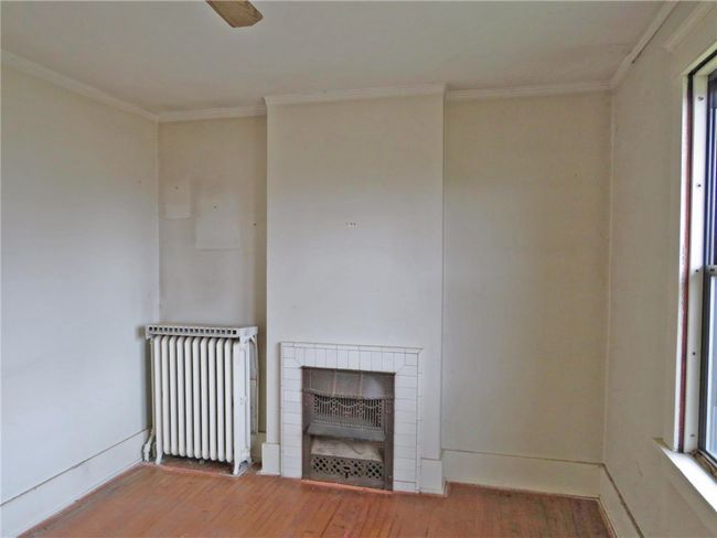 1302 Vance Ave, House other with 4 bedrooms, 2 bathrooms and 2 parking in Coraopolis PA | Image 17