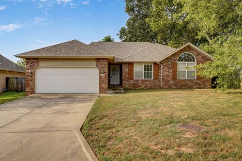 138 W Silver Oak St, Nixa, MO, 65714-7629 | Card Image