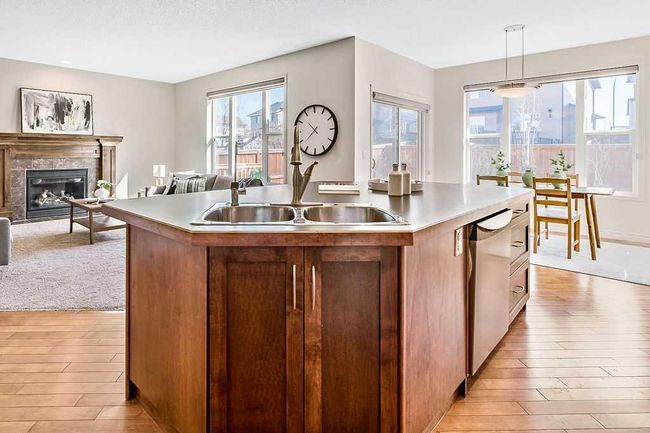 419 Cimarron Blvd, House other with 3 bedrooms, 3 bathrooms and 4 parking in Okotoks AB | Image 14