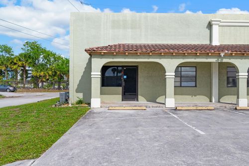 515 S 3rd St, Fort Pierce, FL, 34950-1526 | Card Image