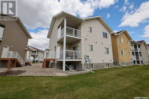 64-5004 James Hill Rd, Regina, SK, S4W0E8 | Card Image