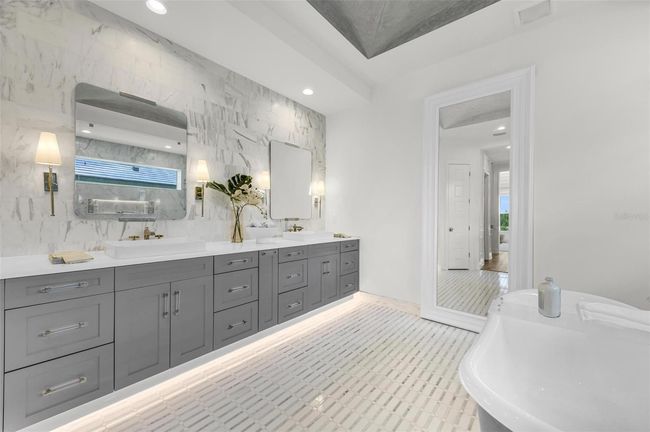 11414 Brightly Dr, House other with 3 bedrooms, 4 bathrooms and null parking in VENICE FL | Image 44