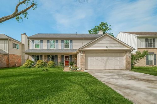 3426 Hidden Creek Dr, Sugar Land, TX, 77479-1651 | Card Image
