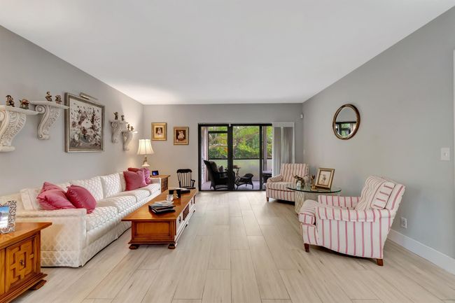APT-101C - 300 N Highway A1a, Condo with 2 bedrooms, 2 bathrooms and null parking in Jupiter FL | Image 12