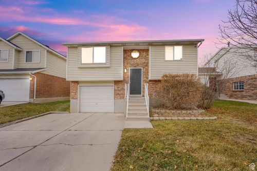 9120 S 1500 W, West Jordan, UT, 84088 | Card Image