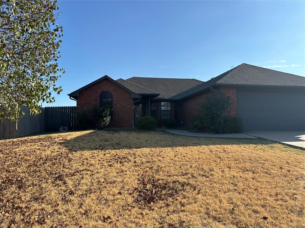 Drakestone Blvd, Lawton, OK 73505