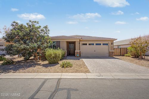 24299 N Cotton Rd, Florence, AZ, 85132-7398 | Card Image