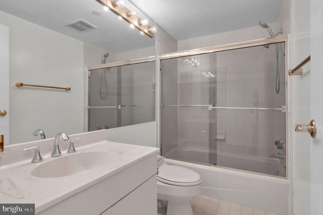 APT-715 - 1530 Key Blvd, Condo with 2 bedrooms, 2 bathrooms and null parking in ARLINGTON VA | Image 28