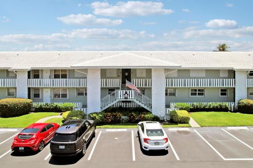 206-5540 N Ocean Blvd, Ocean Ridge, FL, 33435-7077 | Card Image