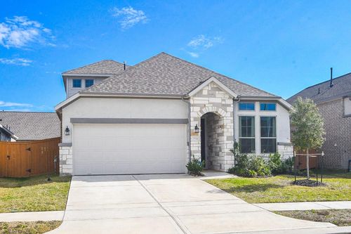 7530 Coral Lake Dr, Cypress, TX, 77433-7566 | Card Image