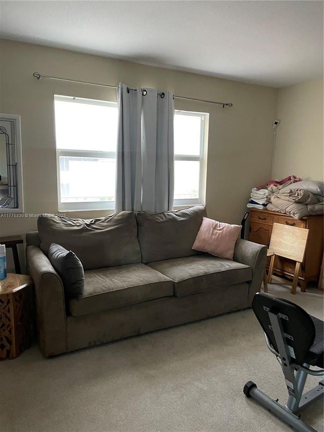 238 - 238 Saxony E, Condo with 1 bedrooms, 2 bathrooms and null parking in Delray Beach FL | Image 7