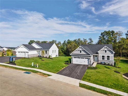 137 Acorn Dr, Sarver, PA, 16055-9686 | Card Image