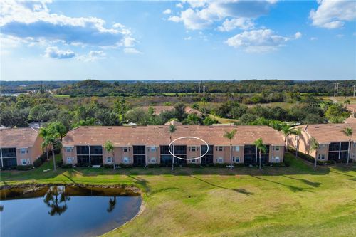 204-915 Fairwaycove Ln, BRADENTON, FL, 34212-6350 | Card Image