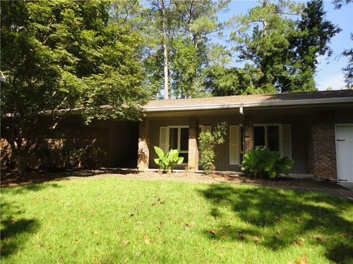 300 Cedar Knoll Ct, Roswell, GA, 30076-2890 | Card Image