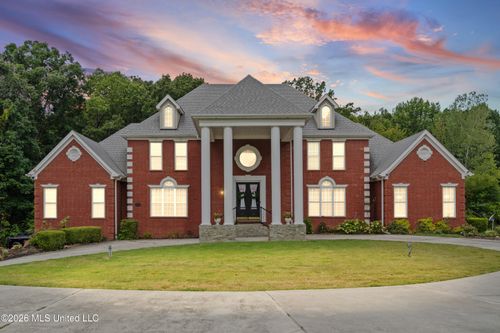 3903 Misty Oaks Ln, Nesbit, MS, 38651-9287 | Card Image