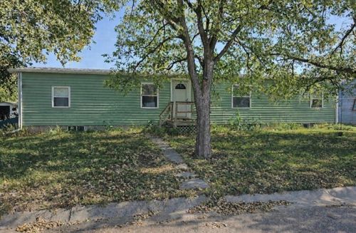 205 Ida St, Fullerton, NE, 68638-3211 | Card Image