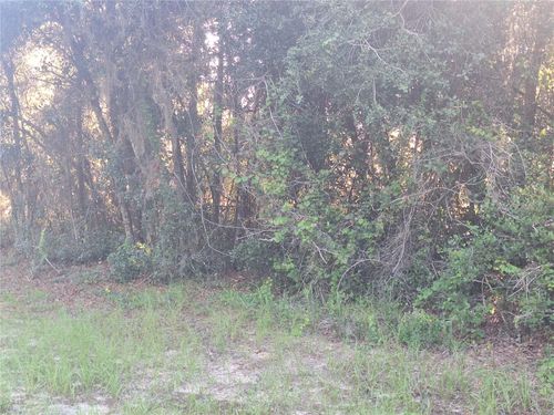 2743 Kingsdale Dr, Deltona, FL, 32738-8427 | Card Image
