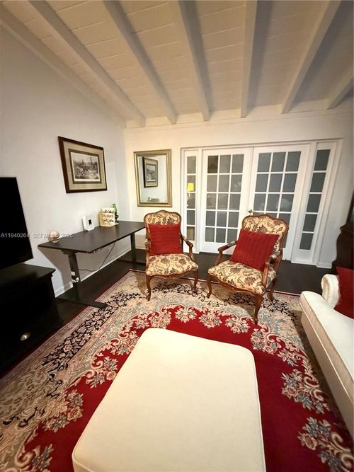 apt-2-2036 Ne 21st Ave, Fort Lauderdale, FL, 33305-2586 | Card Image