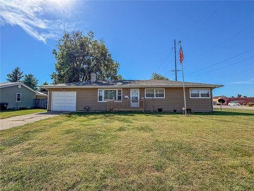 420 Pierce Ave, Charleston, IL, 61920 | Card Image