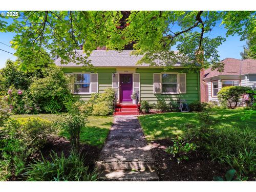 3229 Se 76th Ave, Portland, OR, 97206-1831 | Card Image