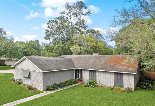 338 Country Club Blvd, Slidell, LA, 70458-1368 | Card Image