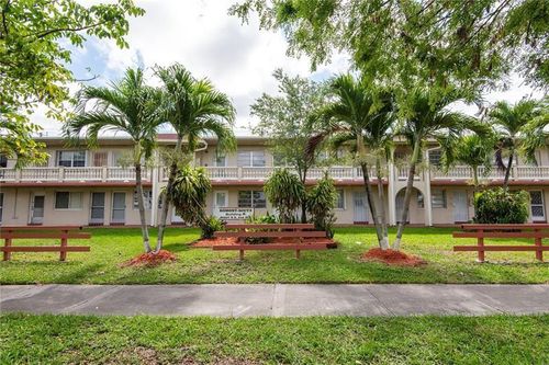 20337 Ne 2nd Ave, Miami, FL, 33179-2399 | Card Image