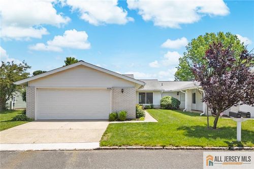 442a-442 Dahlia Plz, Monroe, NJ, 08831 | Card Image