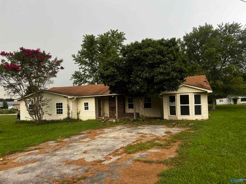 18954 Al Highway 99, Athens, AL, 35614-5823 | Card Image