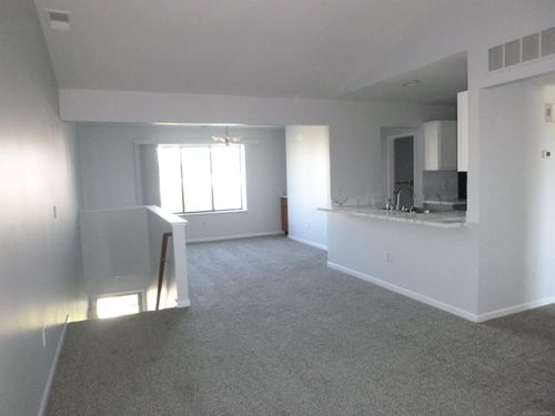 30653 Hidden Pines Ln, Roseville, MI, 48066-7302 | Card Image