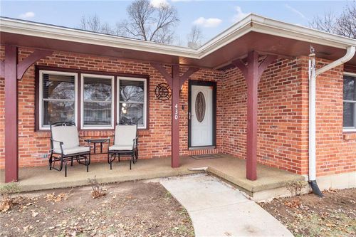 430 Chestnut Dr, Marshall, MO, 65340-1110 | Card Image