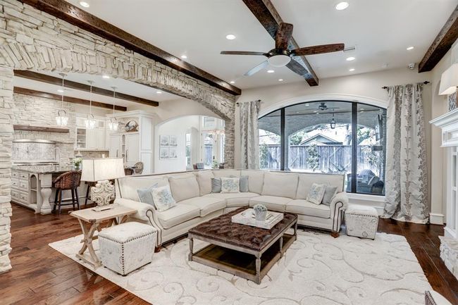 Cozy living area just off the kitchen. | Image 8