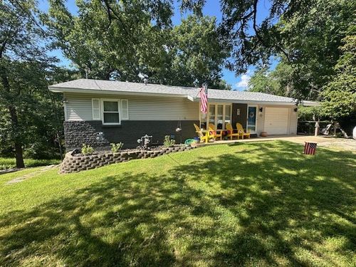 23 E Mountain Dr, Eureka Springs, AR, 72632-9726 | Card Image