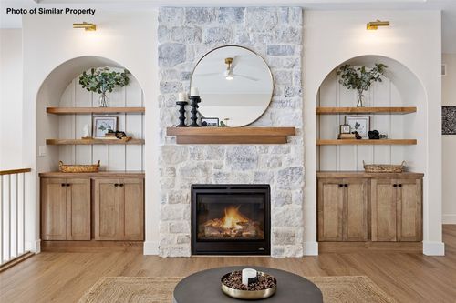 970 17th Ave Sw, Mount Vernon, IA, 52314-9201 | Card Image