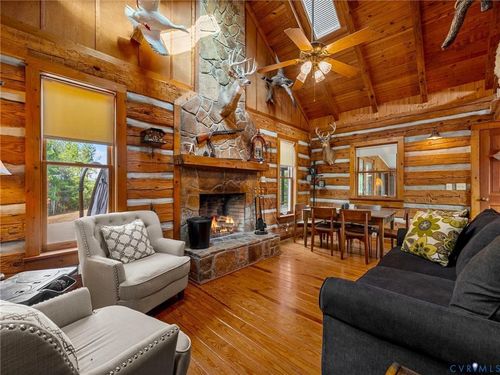 837 Briery Hills Dr, Meherrin, VA, 23954-3066 | Card Image