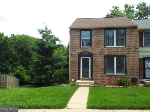 3656 Woodhaven Ct, WOODBRIDGE, VA, 22192-6408 | Card Image