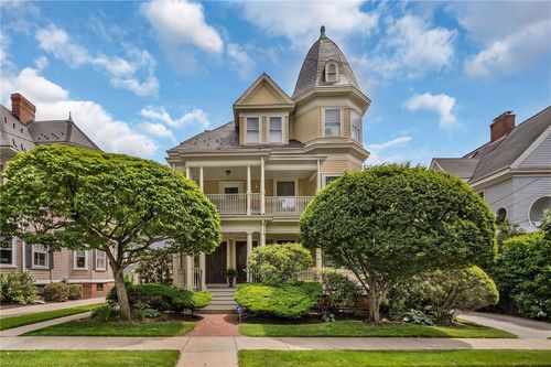 1-57 Arlington Ave, Providence, RI, 02906-3209 | Card Image