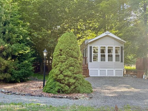 272 Tamarack Ln, Covington Twp, PA, 18424 | Card Image