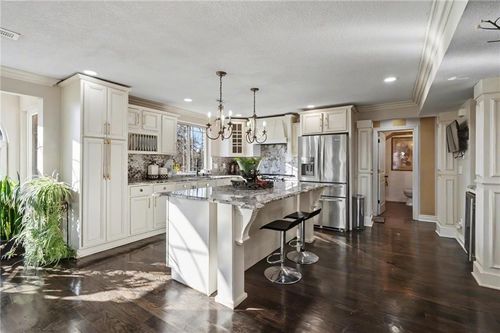 8430 Kickapoo St, De Soto, KS, 66018-8238 | Card Image