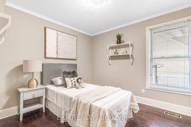 138 Lakeside Dr, House other with 5 bedrooms, 3 bathrooms and 6 parking in Grimsby ON | Image 11
