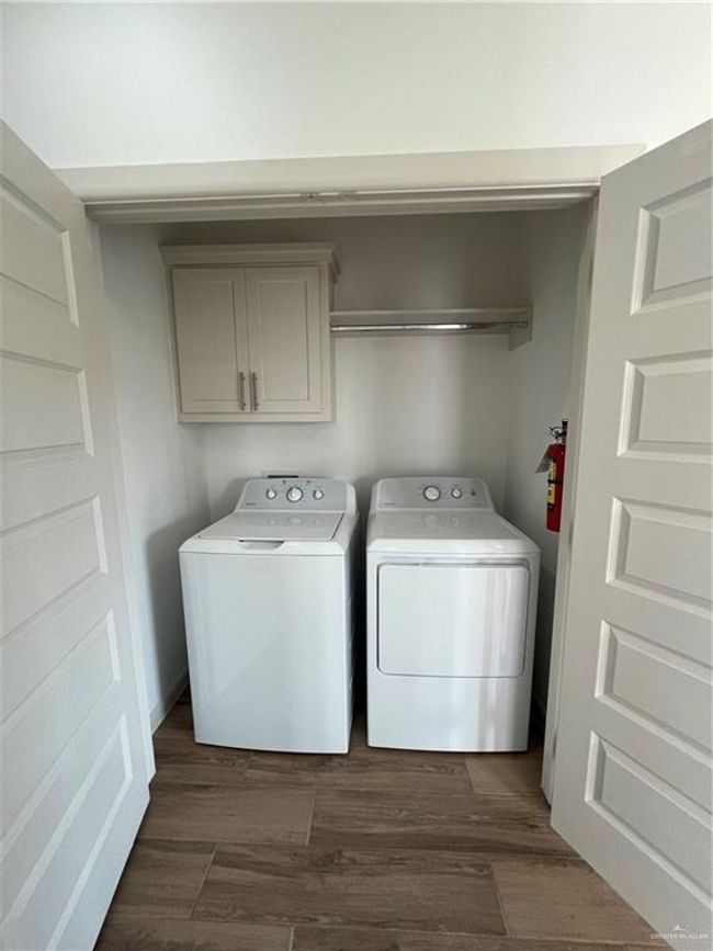 APT-1 - 1313 E Hibiscus Ave, Condo with 2 bedrooms, 2 bathrooms and 2 parking in McAllen TX | Image 6