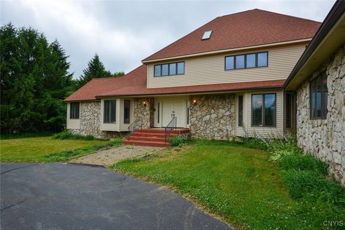 18883 Woodruff Settlement Rd, Watertown, NY, 13601-5415 | Card Image