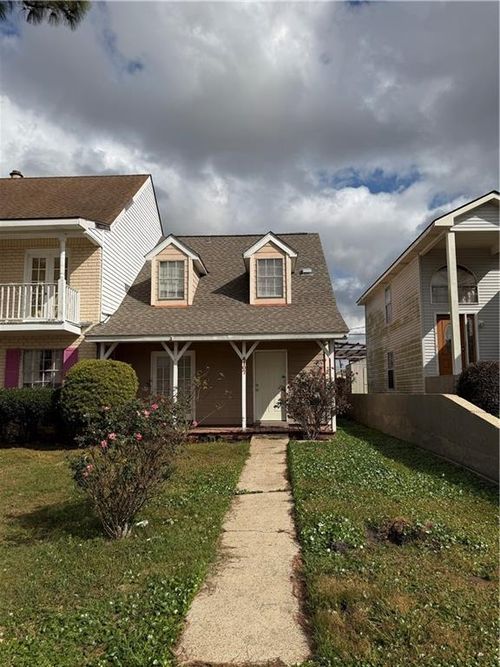 4107 Lac Saint Pierre Drive, Jefferson, LA, 70058 | Card Image